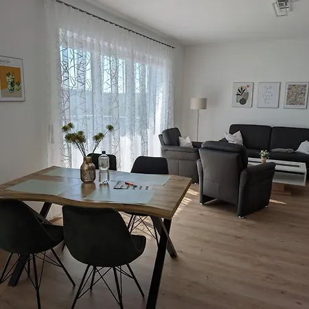 Weitblick Winterseite Lägenhet *